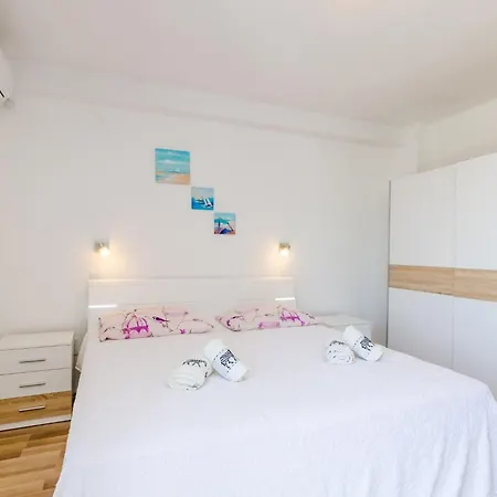 Apartment Cypress Sea Cove - Premium With Balcony And Sea View A2 Slano