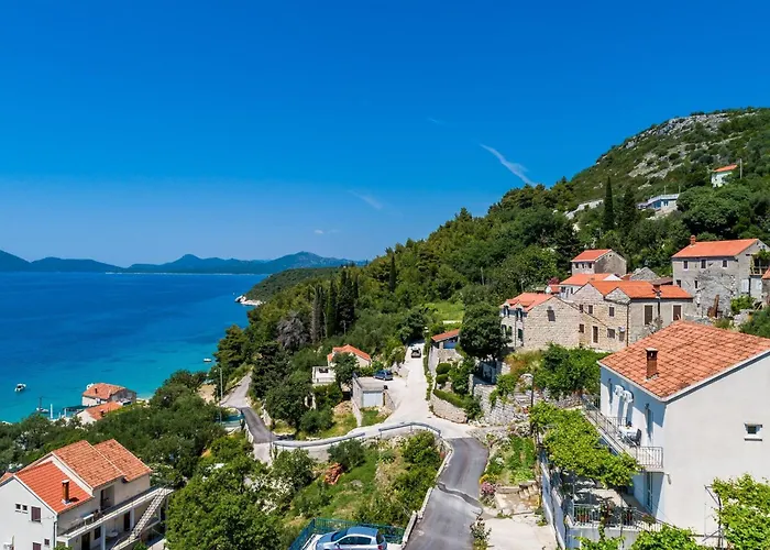 아파트 Cypress Sea Cove - Premium With Balcony And Sea View A2 *